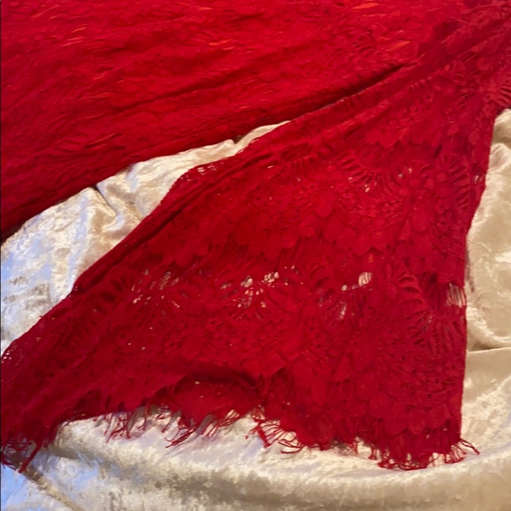 Dress - Picture 3 of 3